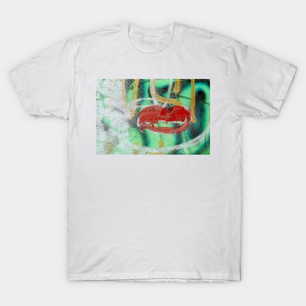 Red Kiss T-Shirt by srwdesign